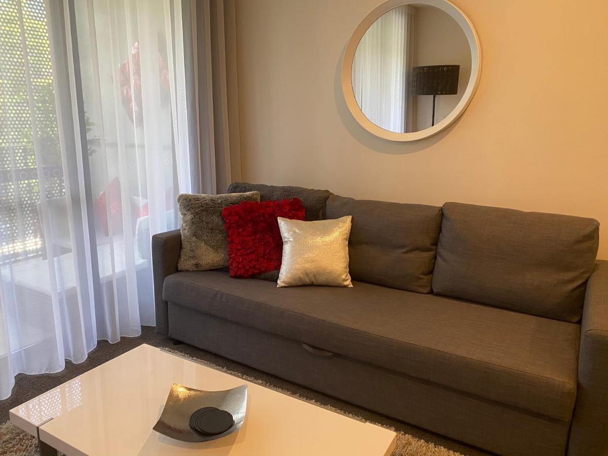 The Gallery Luxe 1 Bedroom Executive Apartment In The Heart Of Braddon Wine Secure Parking Wifi Canberra Zewnętrze zdjęcie