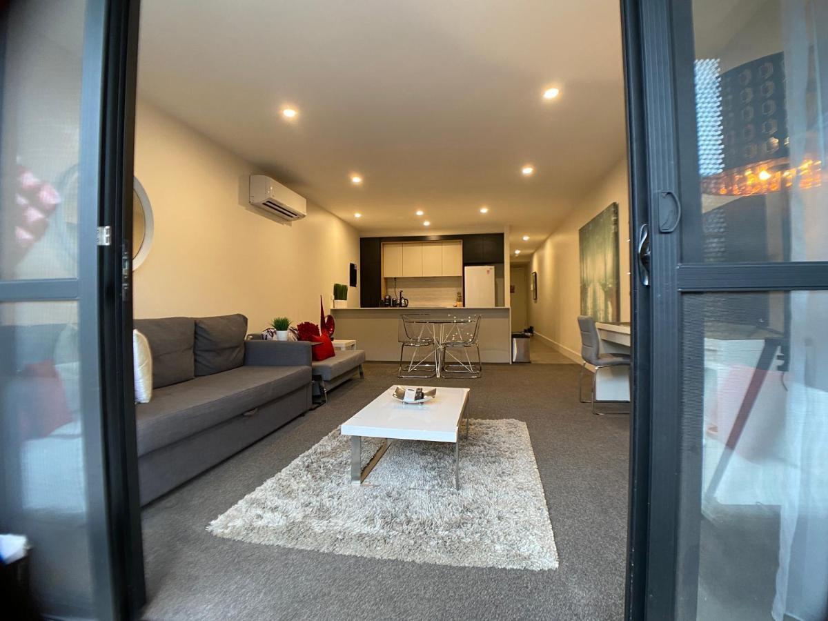 The Gallery Luxe 1 Bedroom Executive Apartment In The Heart Of Braddon Wine Secure Parking Wifi Canberra Zewnętrze zdjęcie